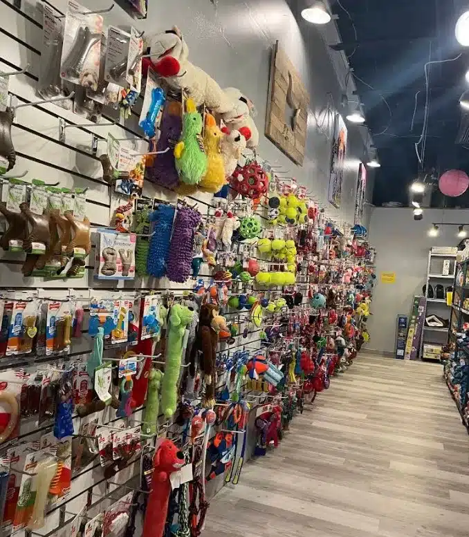 Bark Avenue Healthy Pets: Vero Beach’s Go-To Pet Supply Haven 7 Bark Avenue Healthy Pets